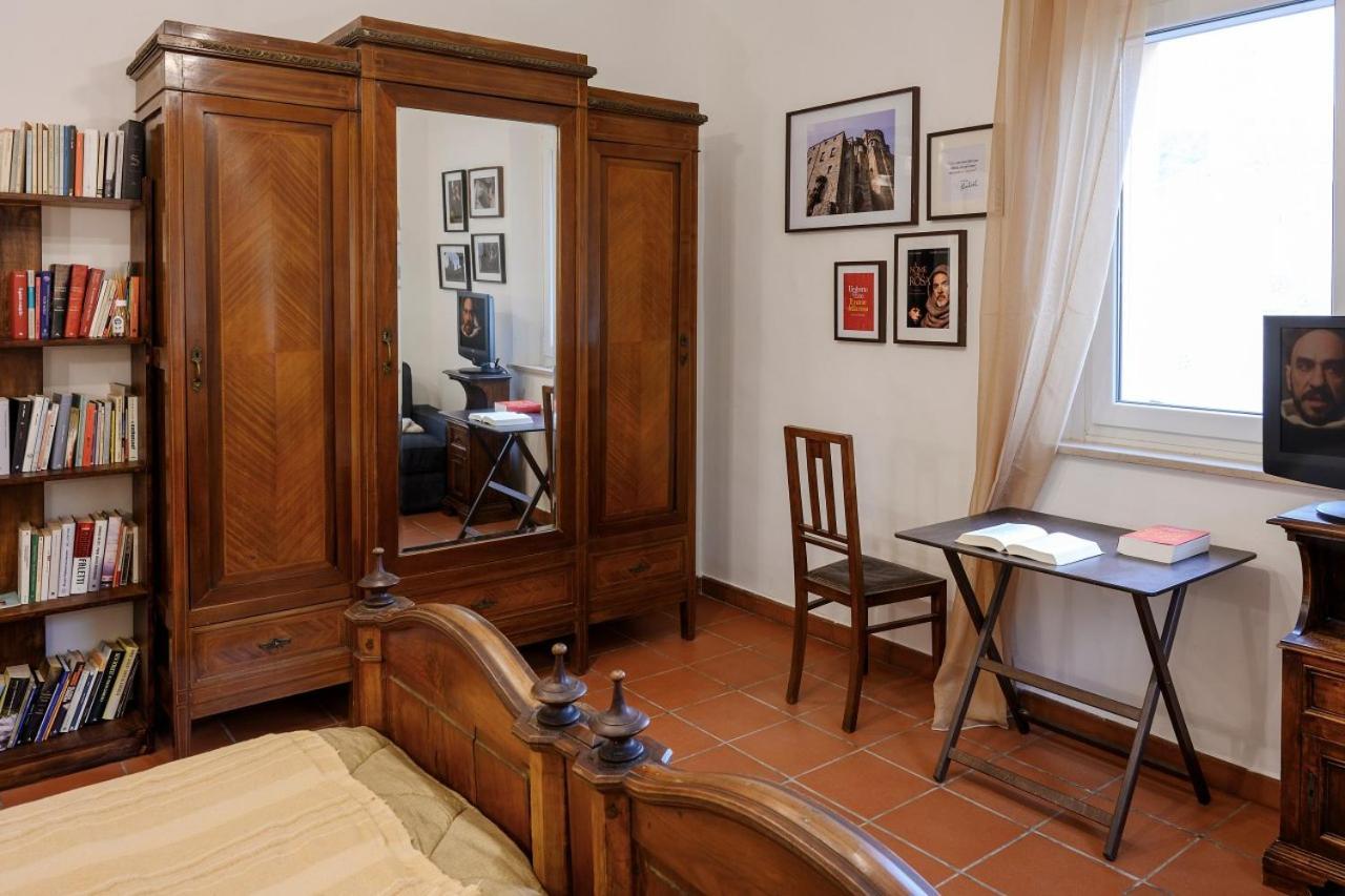 B&B Il Bed And Bookfast Mercatello  ห้อง รูปภาพ