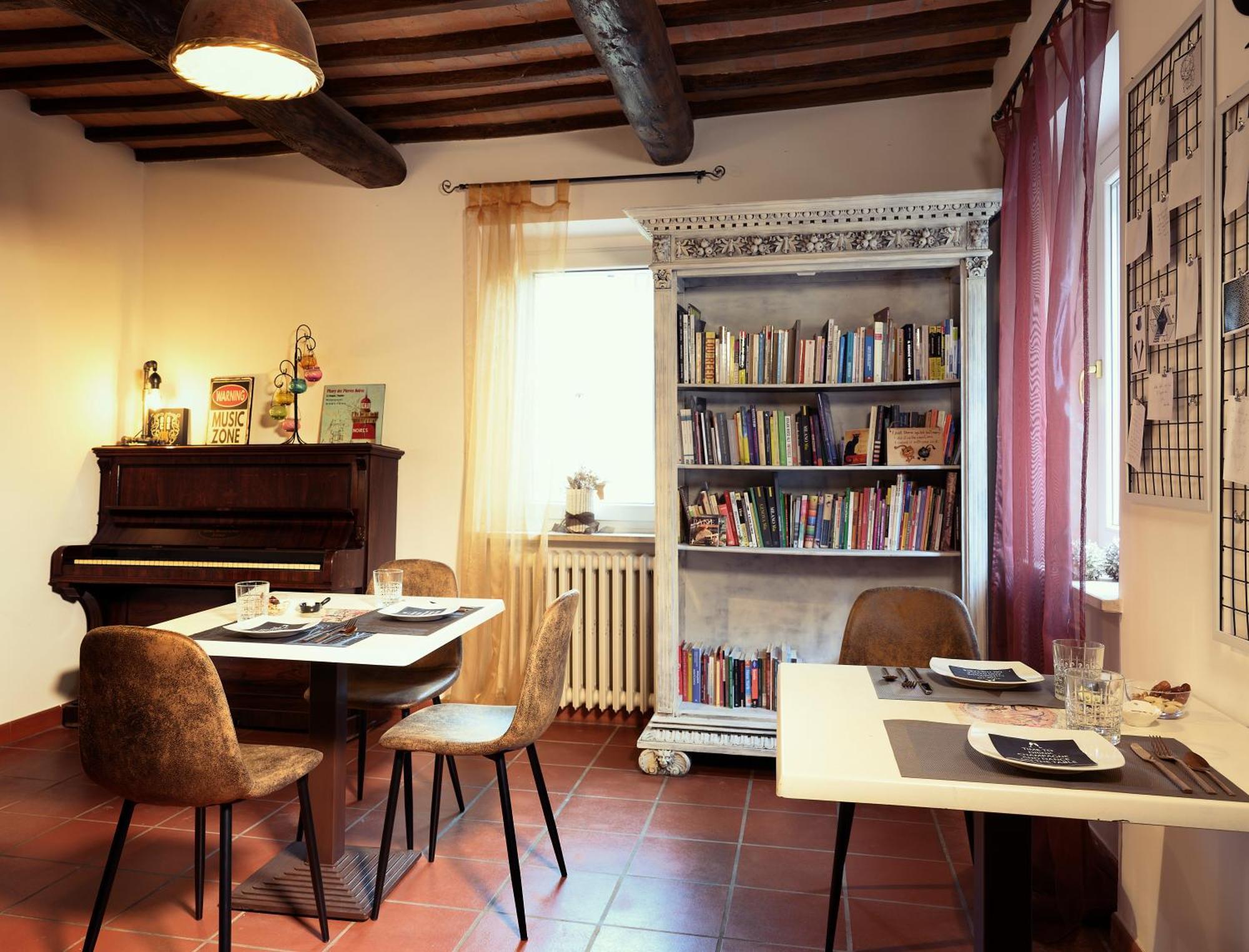 B&B Il Bed And Bookfast Mercatello  ภายนอก รูปภาพ